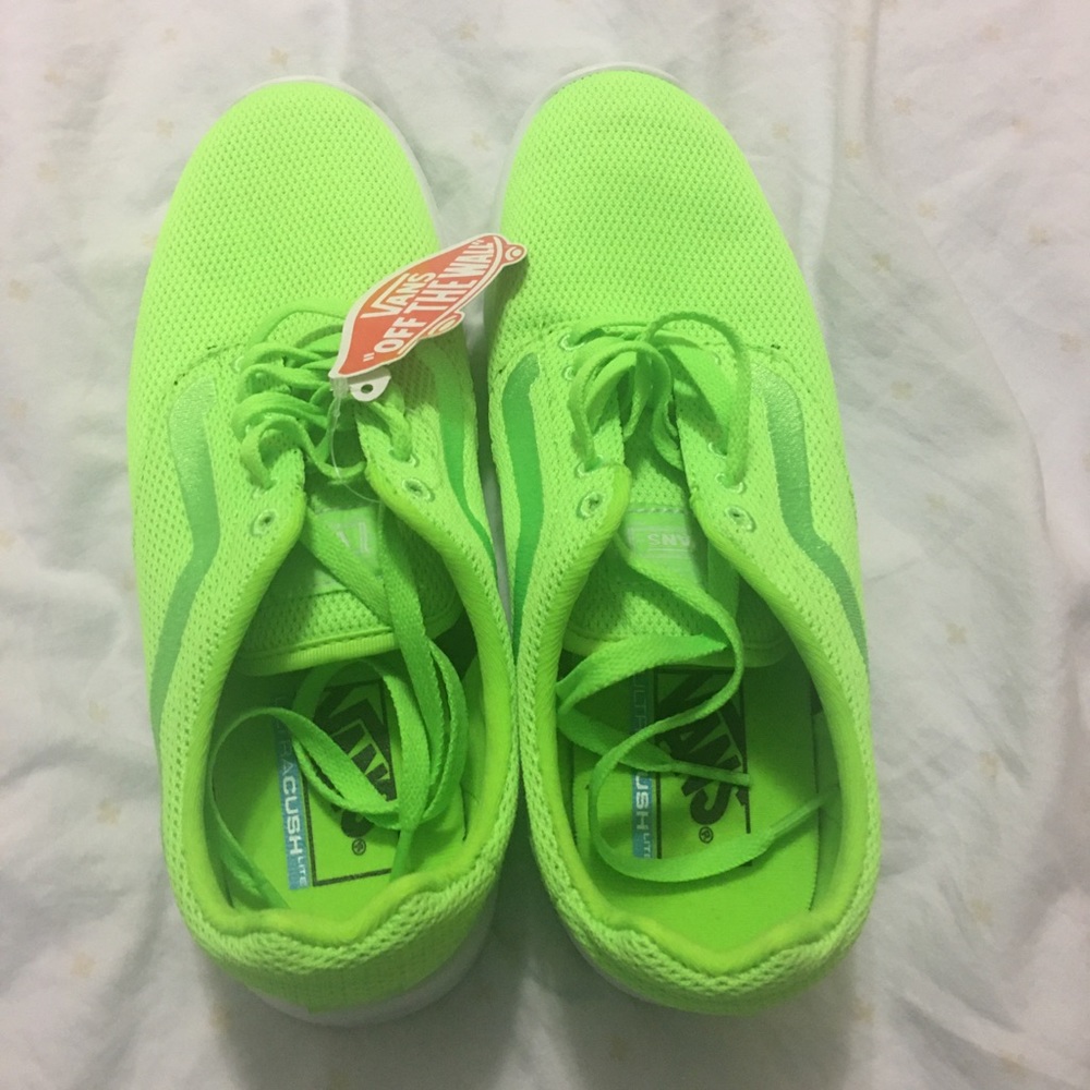 RARE lime green Vans Mesh ISO sneakers - w…